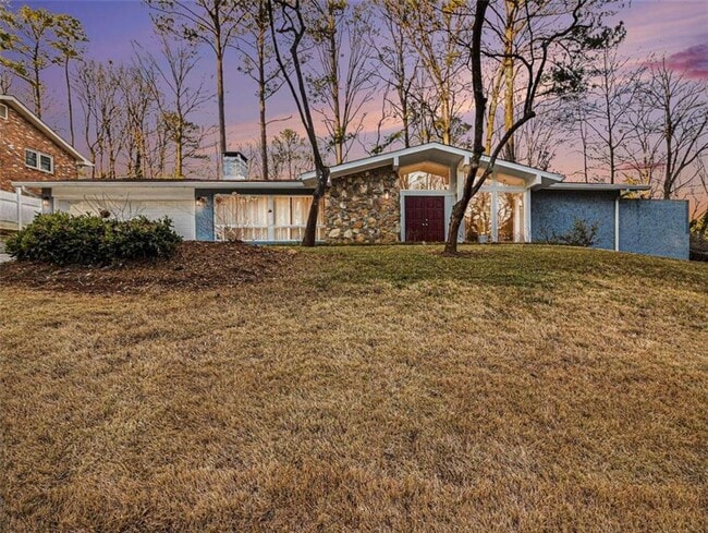 3590 Cloudland Dr in Stone Mountain, GA - Building Photo - Building Photo