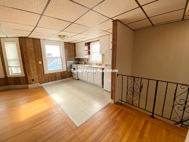 122 Buttonwood St, Unit 1 in Boston, MA - Building Photo - Building Photo