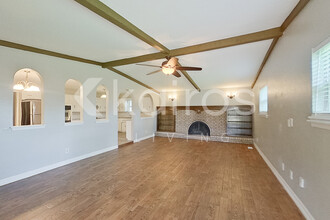 2501 SW 91st St in Oklahoma City, OK - Foto de edificio - Building Photo
