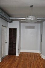 1830 W 17th St in Chicago, IL - Building Photo - Building Photo