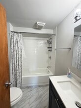 2729 New Jersey St in Lake Station, IN - Building Photo - Building Photo