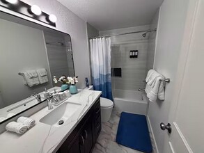 9232 1st Dr SE in Everett, WA - Building Photo - Building Photo