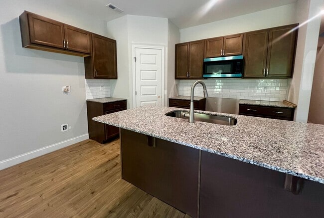 property at 200 Cowlily Ct