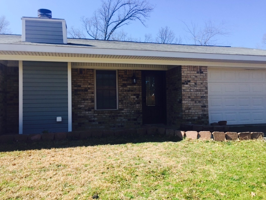 215 Syble Ln in Longview, TX - Building Photo