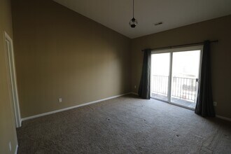 43039 Strand Dr in Sterling Heights, MI - Building Photo - Building Photo