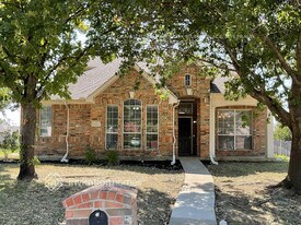 3013 St Jude Dr in Mansfield, TX - Building Photo
