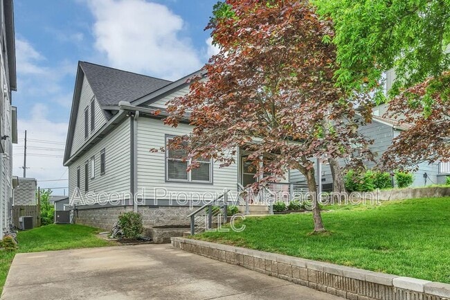 4702 Kentucky Ave in Nashville, TN - Building Photo - Building Photo