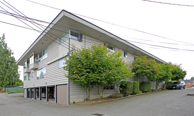 The Cascade View in Everett, WA - Foto de edificio - Building Photo