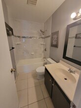 3904 NW Cinnamon Tree Cir in Jensen Beach, FL - Building Photo - Building Photo