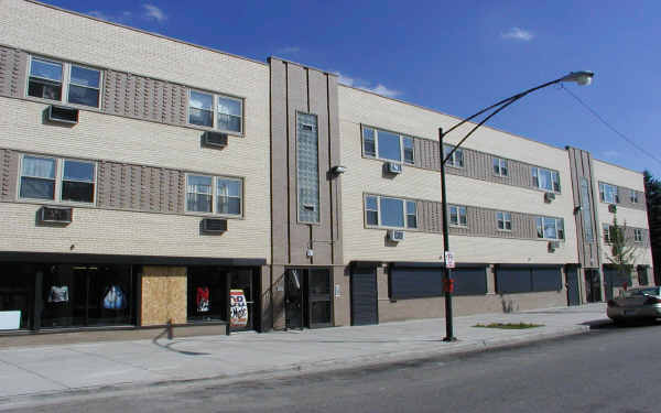 7101 S Artesian Ave in Chicago, IL - Building Photo