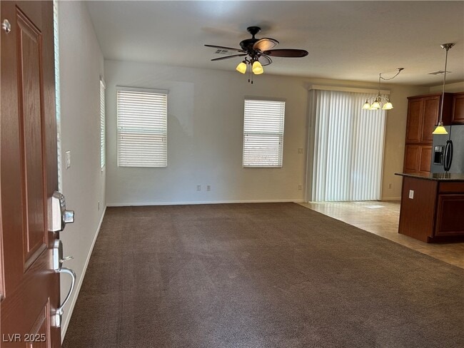 7343 Brisbane Hills St in Las Vegas, NV - Building Photo - Building Photo