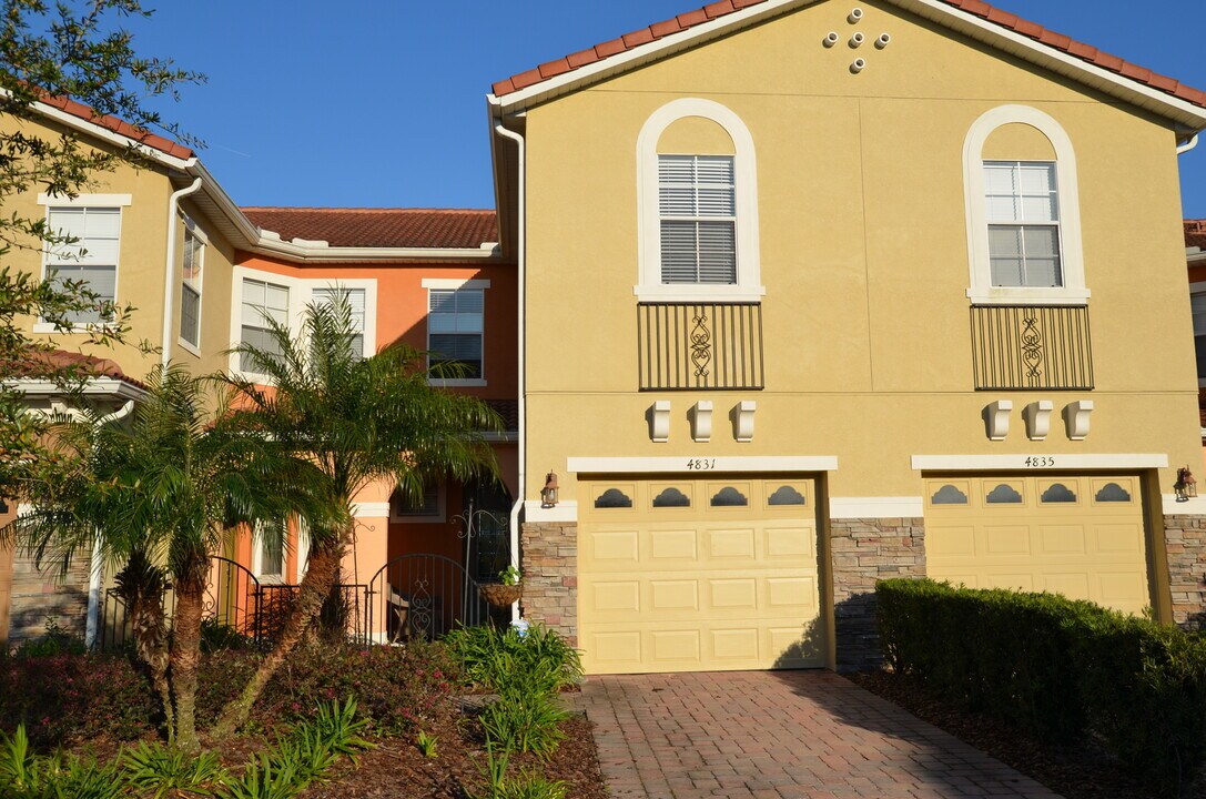 4831 Fiorazante Ave in Orlando, FL - Building Photo