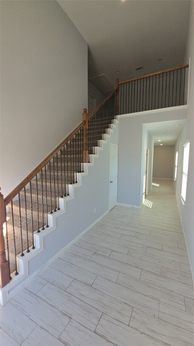 8203 Oak Knoll Ln in Houston, TX - Building Photo - Building Photo