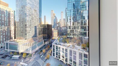635 W 59th St in New York, NY - Building Photo - Building Photo