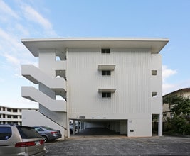 1536 Pohaku St in Honolulu, HI - Building Photo - Building Photo