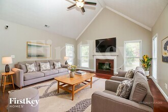 1020 Forest Hills Dr SE in Conyers, GA - Building Photo - Building Photo