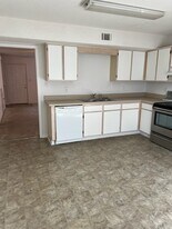 597 Bob Sikes Blvd in Fort Walton Beach, FL - Building Photo