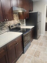 8380 Shenandoah Dr in Beaumont, TX - Building Photo - Building Photo