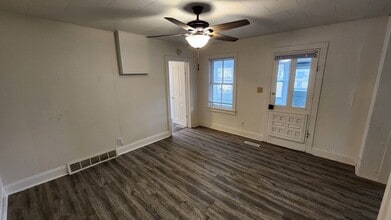 1127 Liberty St in La crosse, WI - Building Photo - Building Photo