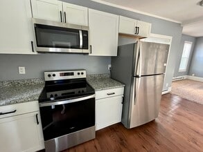 904 Harrison Ave in St. Joseph, MI - Building Photo - Building Photo