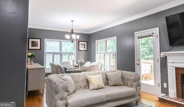 304 Bridle Path in Marietta, GA - Building Photo - Building Photo