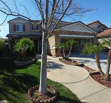 1415 Sunflower Way in Perris, CA - Building Photo