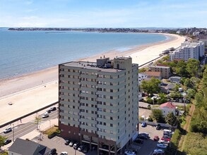474 Revere Beach Blvd, Unit 604 in Revere, MA - Building Photo - Building Photo