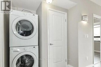 1291 Gordon St in Guelph, ON - Building Photo - Building Photo