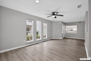 17805 Villa Way Dr in Spring, TX - Building Photo