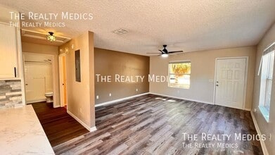 436 Jennifer Ln in Eustis, FL - Building Photo - Building Photo