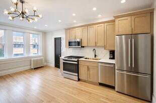 133 Chiswick Rd, Unit 34 in Boston, MA - Building Photo