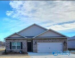 101 Canonbury Dr in New Market, AL - Building Photo