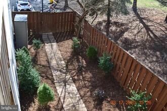 1302 Hill Born Dr in Severn, MD - Building Photo - Building Photo