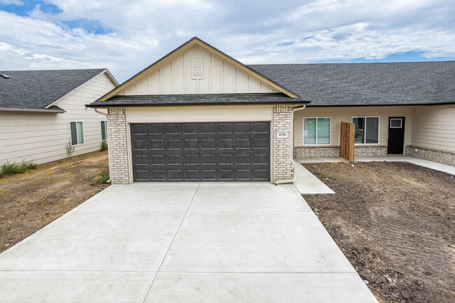 property at 419 SE 14th St