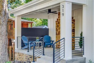 319 S College Ave in Fayetteville, AR - Building Photo - Building Photo