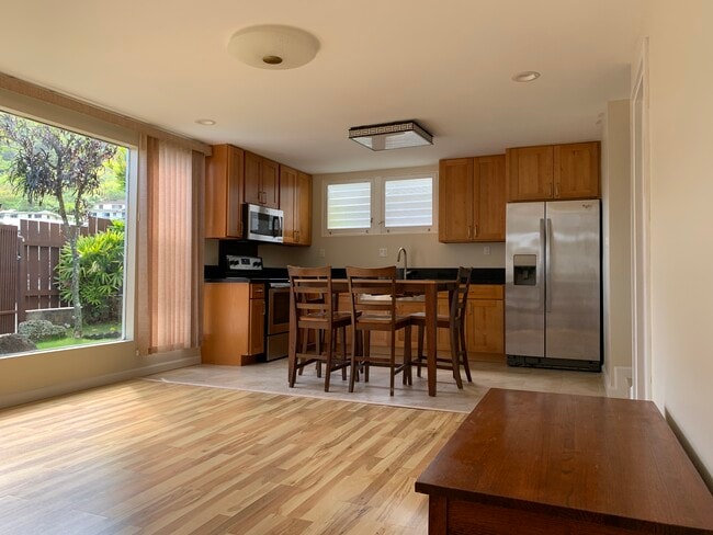 2349 Palolo Ave in Honolulu, HI - Building Photo - Building Photo