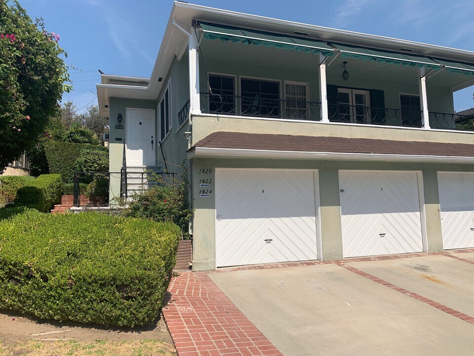 1620 Glendon Ave, Unit 1624 in Los Angeles, CA - Building Photo