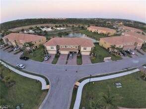 4105 Wilmont Place in Ft. Myers, FL - Building Photo - Building Photo