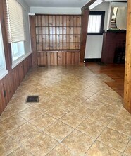 1106 N Hickory St in Champaign, IL - Building Photo - Building Photo