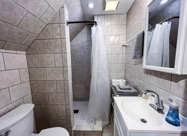 109 Cook St, Unit Apt 6 in Ithaca, NY - Building Photo - Building Photo