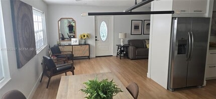 20523 SW 92nd Pl in Cutler Bay, FL - Building Photo - Building Photo