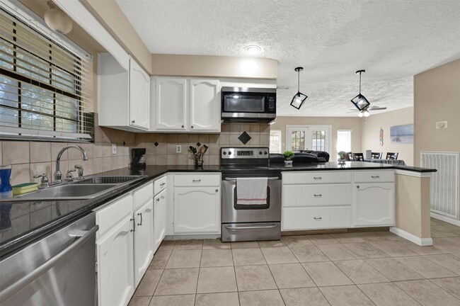 property at 14102 Sylvia Dr