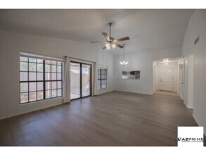 13829 S 42nd Pl in Phoenix, AZ - Building Photo - Building Photo
