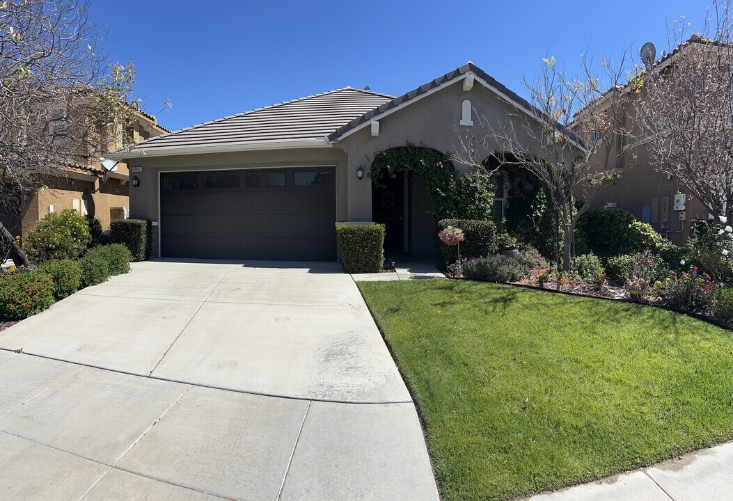 42912 Beamer Ct in Temecula, CA - Building Photo