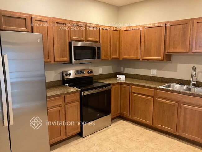 3123 Santorini Ct in Tampa, FL - Foto de edificio - Building Photo