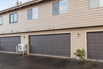 1310 River Rd in Longview, WA - Building Photo - Building Photo