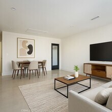 14309 Califa St in Los Angeles, CA - Building Photo - Building Photo