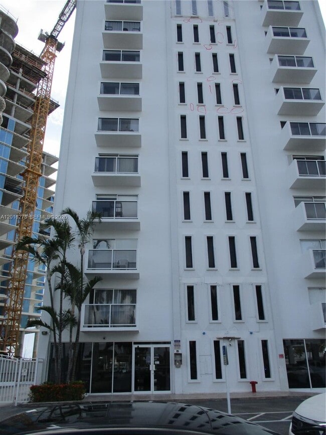 property at 5313 Collins Ave