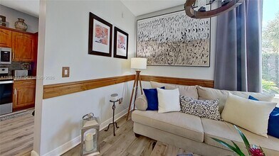 3760 Westminster St in Hollywood, FL - Building Photo - Building Photo