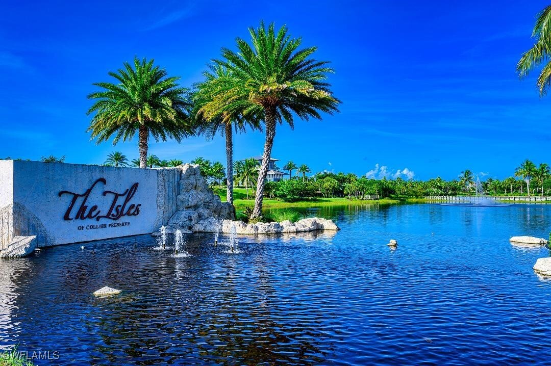 7164 Cayo Coco Ln in Naples, FL - Foto de edificio